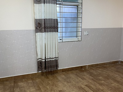 Chính chủ cho thuê nhà làm văn phòng hoặc nha khoa, số nhà 111 mặt tiền đường nguyễn cửu vân, p17,q 1