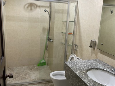 Chính chủ cho thuê nhà làm văn phòng hoặc nha khoa, số nhà 111 mặt tiền đường nguyễn cửu vân, p17,q 2