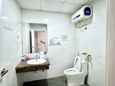 Chính chủ bán căn 114m2 CT4 Văn Khê Hà Đông 3 ngủ 2vs 2 ban công đủ nội thất 4