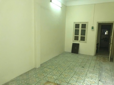 Cho thuê nhà làm vp công ty, vừa ở vừa kd phố ngô quyền, 3 tầng, 40m2, 4 n, 11 triệu 0