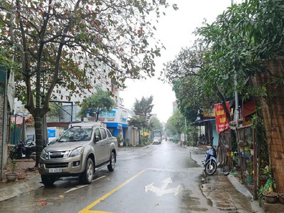 45m2 phú thị, gia lâm. trục chính. chỉ nhỉnh 3 tỷ. lh 0989894845 0