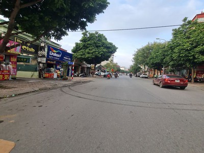 45m2 phú thị, gia lâm. trục chính. chỉ nhỉnh 3 tỷ. lh 0989894845 2