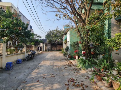 45m2 phú thị, gia lâm. trục chính. chỉ nhỉnh 3 tỷ. lh 0989894845 3