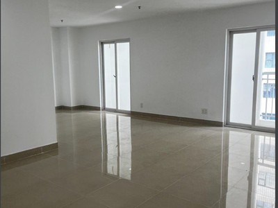 Bán căn hộ Chung cư có diện tích 92m2, nhà mới, chính chủ 0