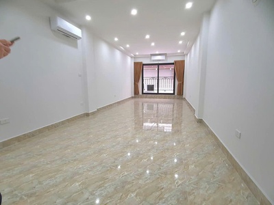 Bán nhà ở hoàng quốc việt - cầu giấy, 53m2, 4 tầng, 6tỷ7 3