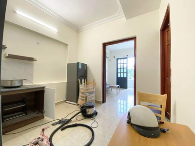 Cho thuê lại chdv 40m2 mới full nội thất giá rẻ trung tâm phường an phú 0