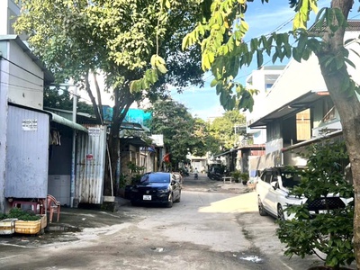 Nhà mới về, nhà mới ở ngay, phước long b, q9, 3 tầng, dtsd 169m2, chỉ 5ty98. 4