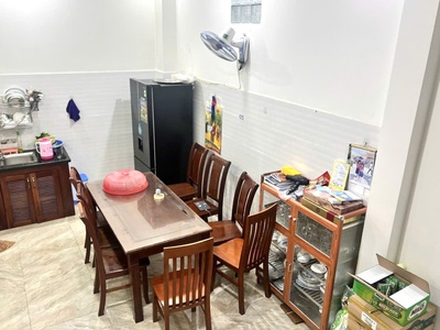 Nhà mới về, nhà mới ở ngay, phước long b, q9, 3 tầng, dtsd 169m2, chỉ 5ty98. 2