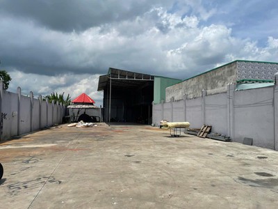 Cần bán nhanh kho xưởng vị trí đẹp mặt tiền đường bờ kênh mỹ yên, tỉnh long an 2
