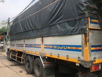 Chính chủ cần bán xe Isuzu 2016 2