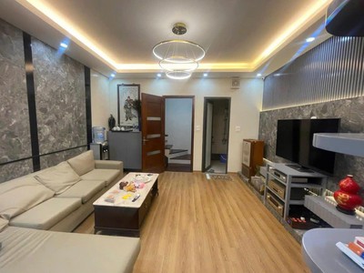 Bán nhà phố liễu giai 5t,mt 4,5m, ôtô,ngõ thông, ở ngay chỉ 6,6 tỷ 1