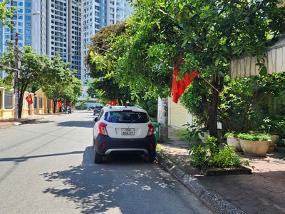 Bán đất mặt đường 633 thiên lôi, diện tích 156m, đường 15m, giá 68 tr/m 0