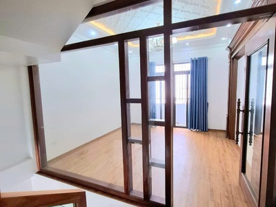 Bán nhà tái định cư vĩnh niệm, diện tích 60m 4 tầng mới tinh, hướng nam, 5.9 tỉ 4