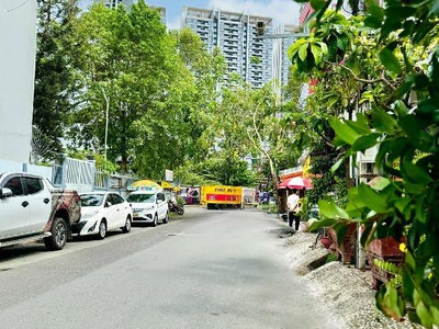 Trung tâm quận 10 vip p/lô, ô tô thông, tô hiến thành, 5 tầng btct , dt 50m , chỉ 11. x tỷ 0