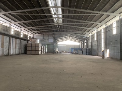 Cho thuê 1000m2 và 1800m2 ở ccn cầu gáo đan phượng kho cao 9m khung zamil 0