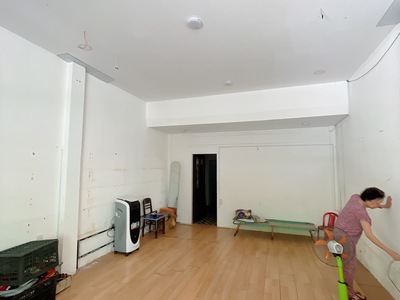 Cho thuê mặt bằng đường trần quốc toản mặt tiền hải châu đà nẵng giá rẻ 2