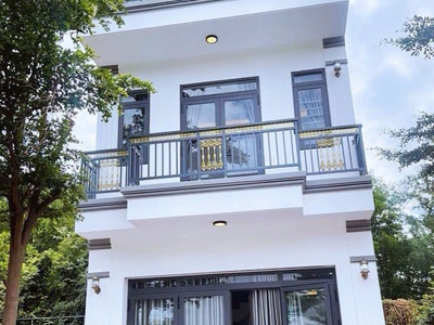 Bán nhà 1 trệt 2 lầu ngay ngã4 miếu ông cù tân uyên bình dương 0