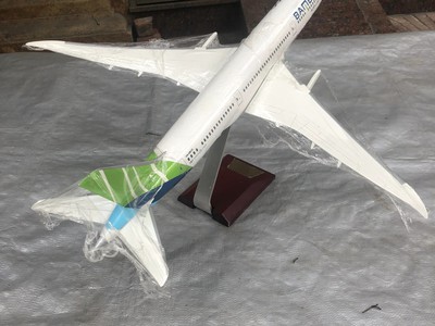 Mô hình máy bay Boeing 787 Dreamliner, Bamboo Airways, chất liệu hợp kim, nhựa đường nét sắc sảo, s 0