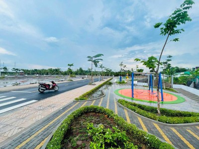 Thanh lý lô MT Phùng Hưng nút giao cao tốc BH - VT giá chỉ 1,050 tỷ/100m2 sổ sẵn 0