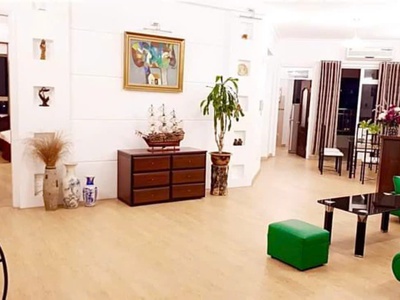 Cho thuê căn hộ 17t4 cc hoàng đạo thúy , cầu giấy, hà nội, hà nội, dt 120m2 - 2pn-2wc - giá 16 triệu 2