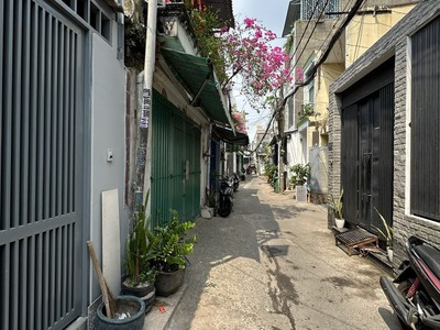Bán nhà lạc long quân   p10 tân bình   71 m2   ô tô thông   nhỉnh 7 tỷ 3