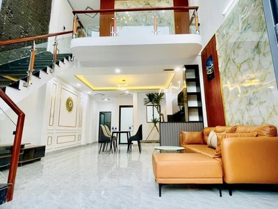 920tr không thương lượng bán gấp có việc 5x22 thổ cư 0