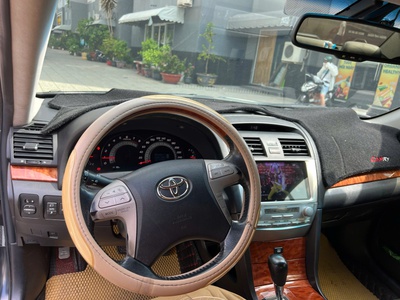 Toyota Camry 2009 3.5Q - 175000 km 2