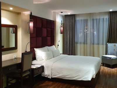 Gía trị bền Vững Hotel Spa Phố Cổ 70M2 8 Tầng  40 Tỷ 12P Mặt Phố Kinh Doanh 1