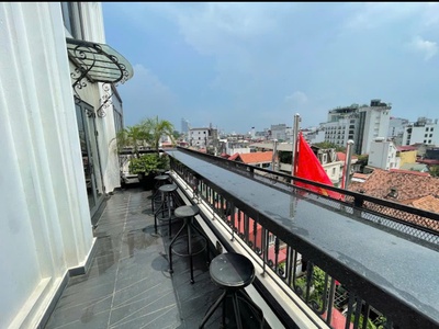 Gía trị bền Vững Hotel Spa Phố Cổ 70M2 8 Tầng  40 Tỷ 12P Mặt Phố Kinh Doanh 2