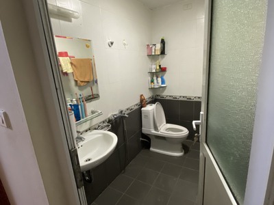 Cần cho thuê nhà 3 tầng tại khương đình- thanh xuân - hà 6