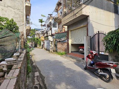 Bán đất gia quất thượng thanh oto vào hướng đông nam diện tích 55m mặt tiền: 5.6m 7 tỷ 3 0
