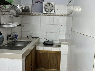 Cho thuê ở nhóm 5 người căn hộ tt tầng 5 bách khoa 65m2, 2 ngủ, 7.5 triệu 2