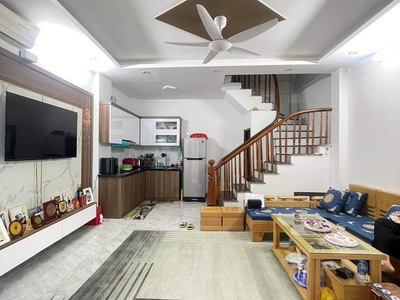 Bán nhà hoàng liên - liên mạc dt36m2 - 5 tầng - mt6m - giá 4,2 tỷ -bắc từ liêm - để ở - kinh doanh 1