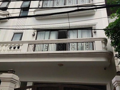 Bán nhà hoàng liên - liên mạc dt36m2 - 5 tầng - mt6m - giá 4,2 tỷ -bắc từ liêm -  để  ở - kinh doanh 0