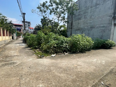 Bán 80m2-lô góc 2 mặt thoáng-vân nội-đường thông ô tô vào đất-mt 8.25m 1