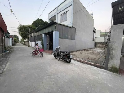 Bán 85m2 đất thổ cư đường ô tô 5m uy nỗ đông anh hà nội 0