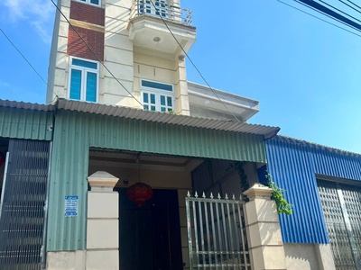 Chính chủ cần bán nhà 3 tầng xã nghĩa an - nam trực - nam định, cách cầu đò quan 5km. nhà đất đẹp 0