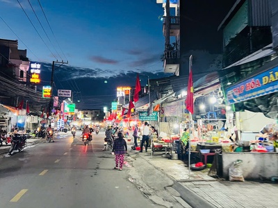 Bán Nhà Mặt Tiền Chợ Ông Xã, Đường Đoàn Thị Kia, Dĩ An   Cơ Hội Kinh Doanh Buôn Bán Đa Nghề 0