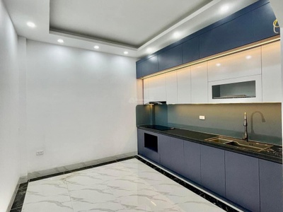 Bán nhà mới khương trung,40m2 4 tầng, 4 pn, mới thoáng, ô tô qua nhà, 10m ra phố, rẻ 2