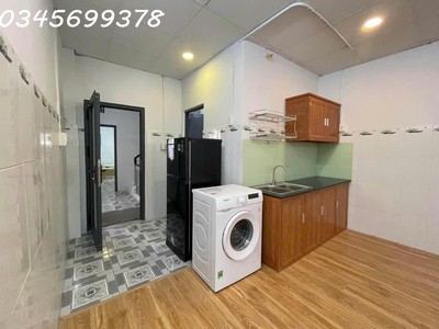 Cho thuê chdv đường bùi thị xuân - quận 1 - tp.hcm 0