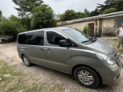 Hyundai Centennial 2016 - 99999km 2