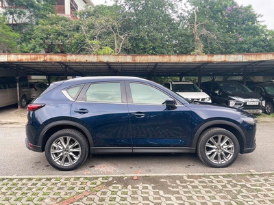 Chính chủ cần bán xe Mazda Cx5 bản 2022 cao cấp 2