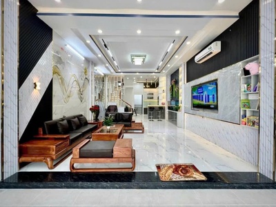 Bán nhà trệt lầu sổ riêng gần chợ đêm Tân Uyên 2