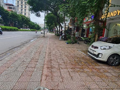 Bán siêu phẩm mặt phố nguyễn văn cừ - long biên - tòa nhà 10 tầng x 200m2 đã cho thuê full - doanh 1