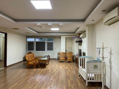 Bán tòa văn phòng mặt phố vương thừa vũ, 120m2, 5 tầng 1 hầm, mặt tiền 9m, 48.8 tỷ, 1.5 tỷ/ năm 2