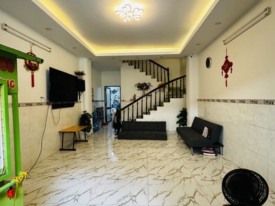 Bán nhà hxh  nguyễn trãi, p. nguyễn cư trinh - q1, dt: 4.5x13.5m, 4t- 4pn, 15.9 tỷ 0