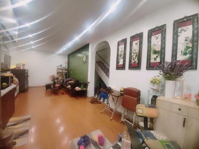 Bán nhà dịch vọng - cầu giấy 42mx4 tầng, tặng full nội thất , nhà dân xây. giá 6.05tỷ 1