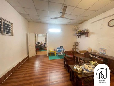 Bán đất giang biên, long biên, ngõ thông oto sổ đỏ vuông vắn 70m mặt tiền: 4.3m, 7 tỷ 6 1
