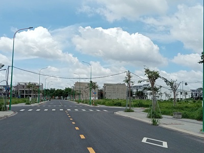 Bán đất 90m2 thổ cư 100 gần vsip2 mỹ phước . p  hòa lợi tp  bến cát bình dương giá rẻ hỗ trợ vay 2