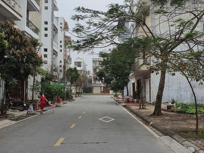 Bán đất mặt phố Nguyễn Thiện, KĐT Vạn Phúc, TP Hải Dương, 62.67m2, mt 5m, vị trí đẹp 1
